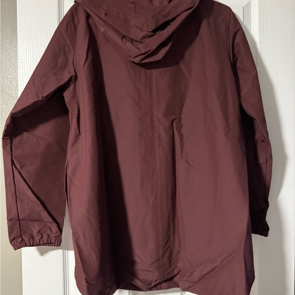 Herschel Supply Women's XL Jacket- NEW W/TAGS - Picture 2 of 4